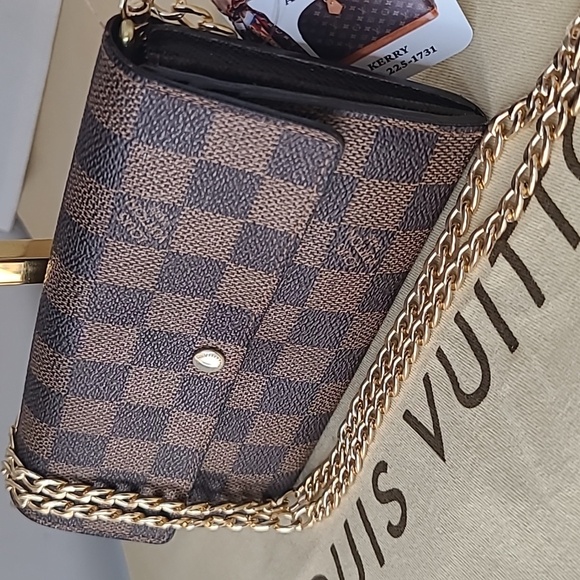 LOUIS VUITTON VINTAGE 2010 DAMIER PORTE MONNAIE 10 CARD CREDIT WALLET W/CHAIN - Picture 3 of 17